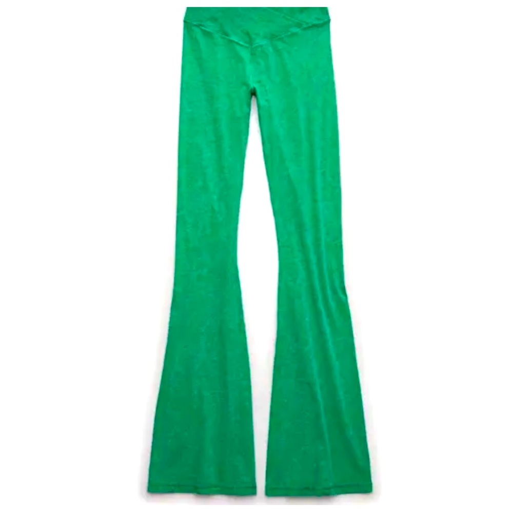 Super soft aerie flared sweat pants Kelly green medium